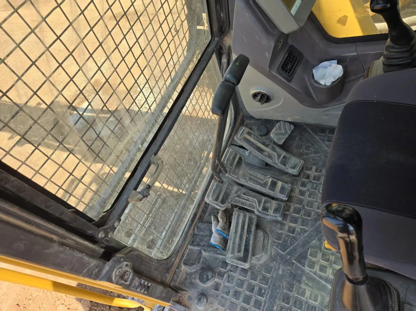 2021 used SDLG E6600FB excavator - view 15