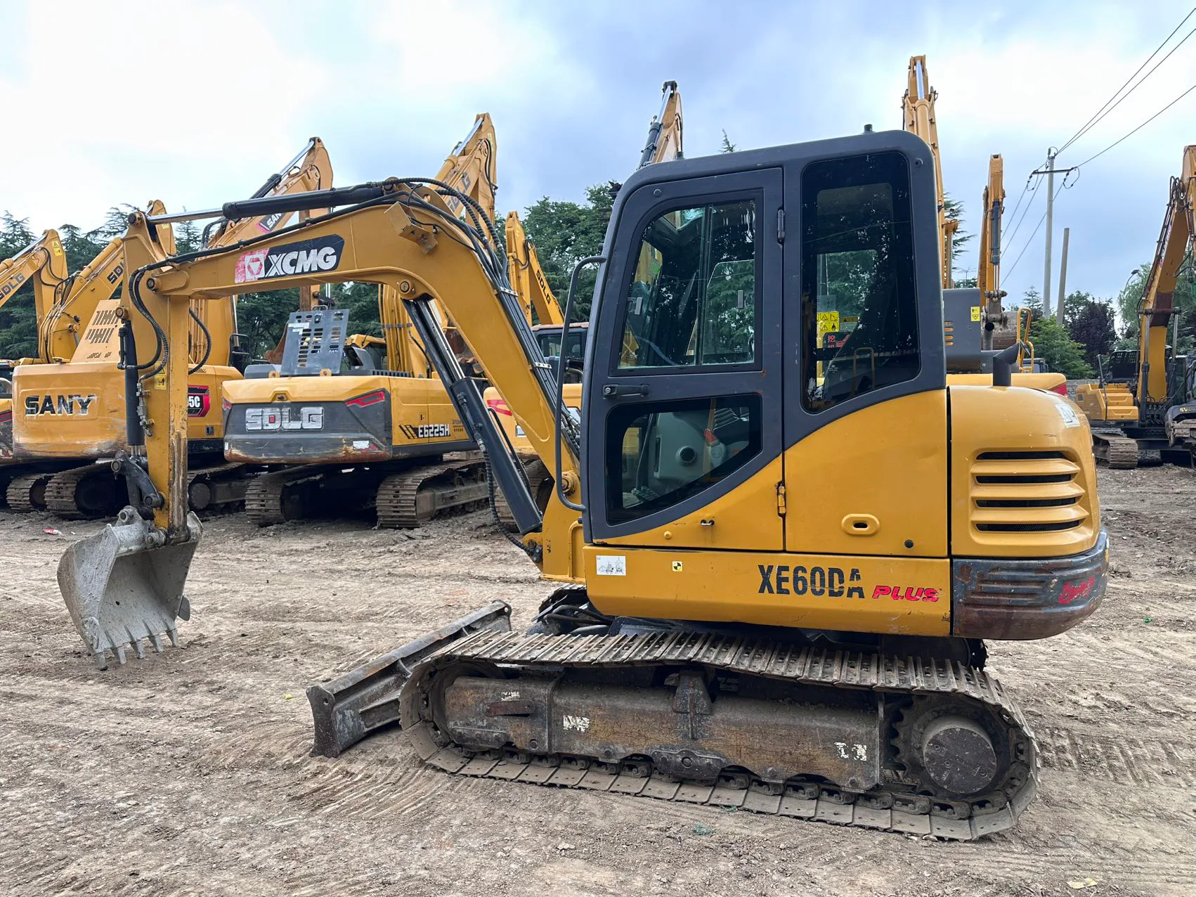 2021 used XCMG XE60DA Plus excavator - view 2