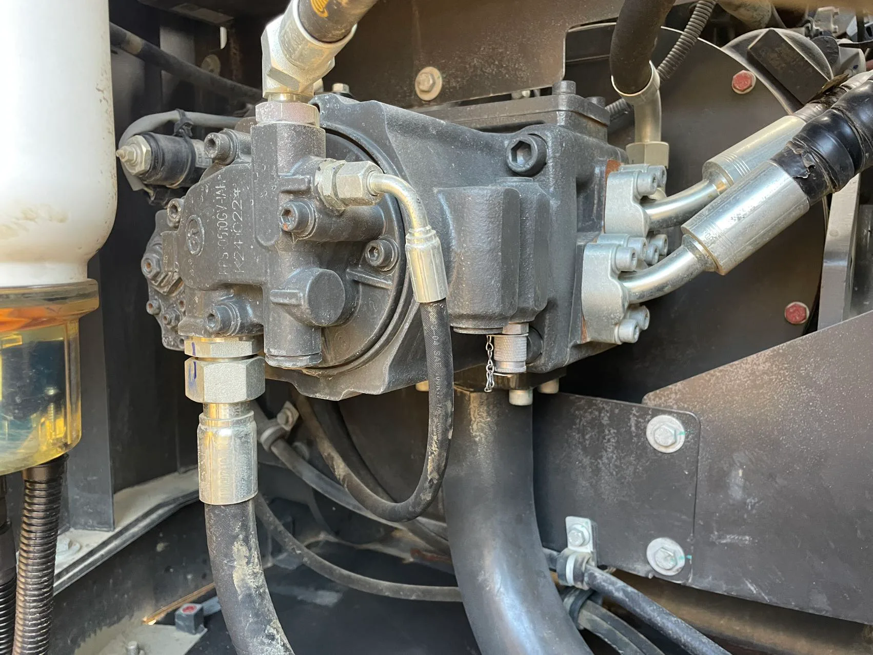2024 used SDLG 135H excavator - view 9