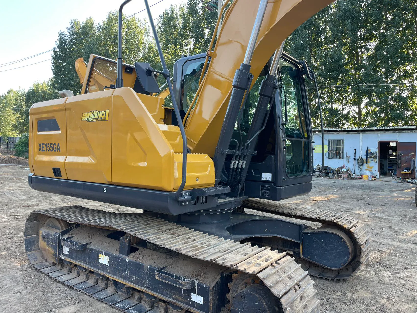 2025 used XCMG 135 excavator - view 3