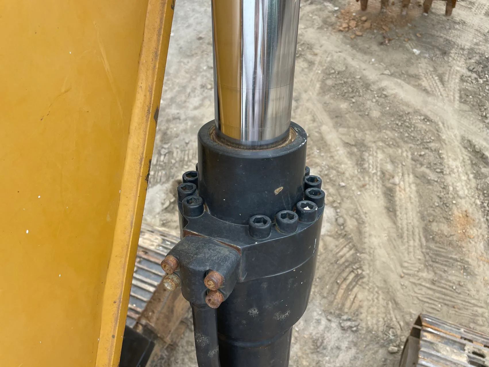 2018 used SANY 205 excavator - view 11