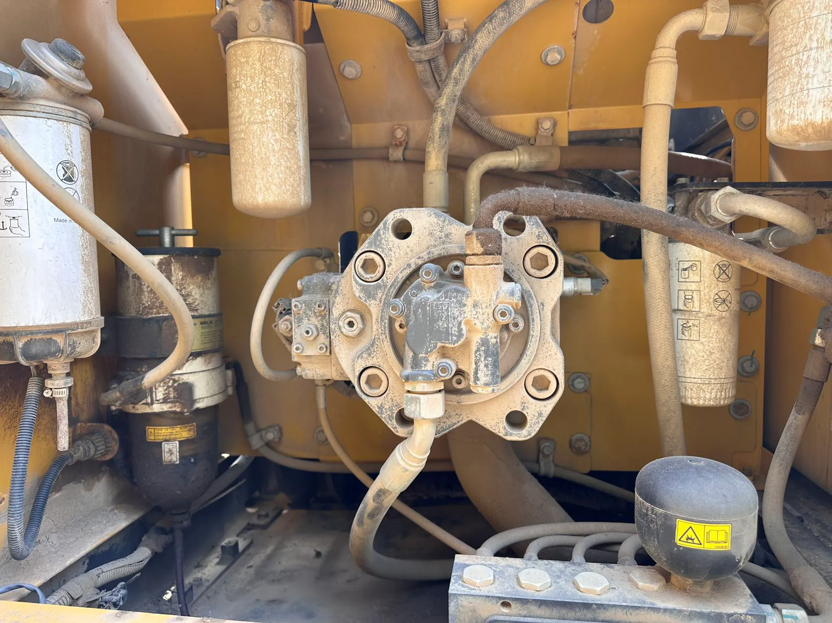 2019 used SDLG 225 excavator - view 10
