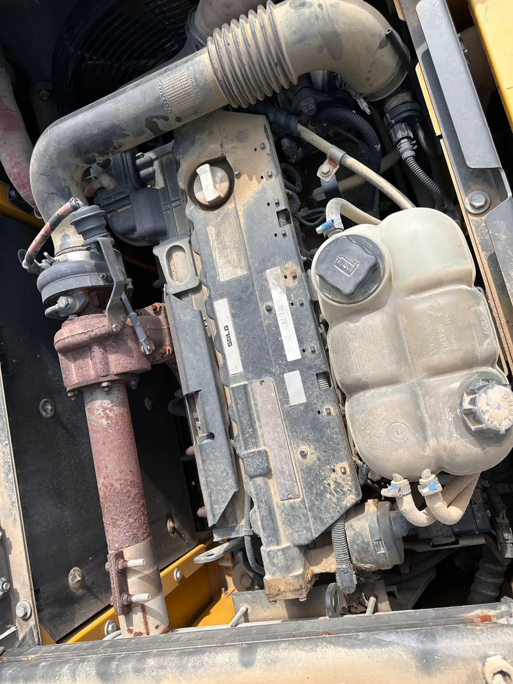 2019 used SDLG 225 excavator - view 12