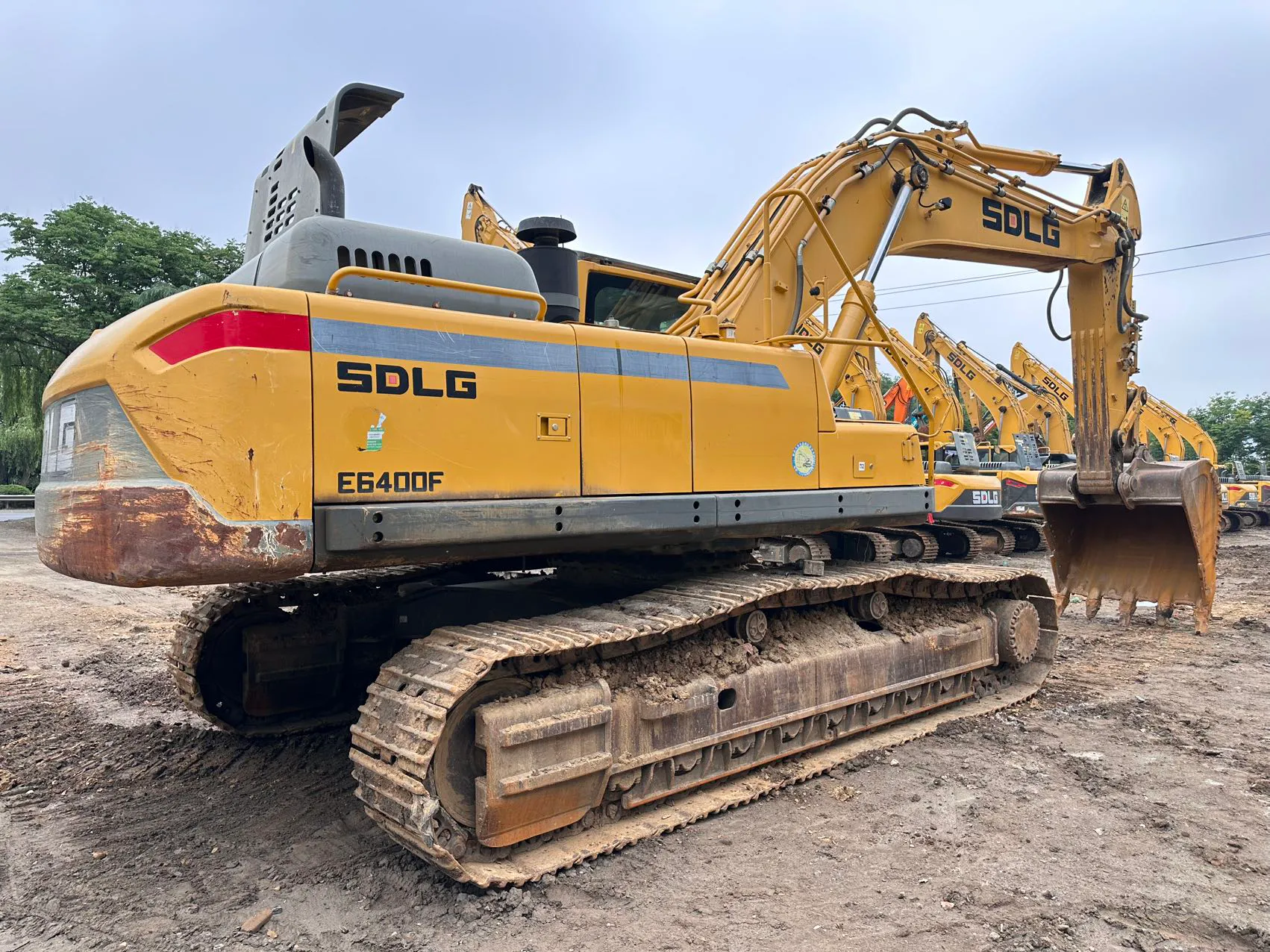 2019 used SDLG 400 excavator - view 1