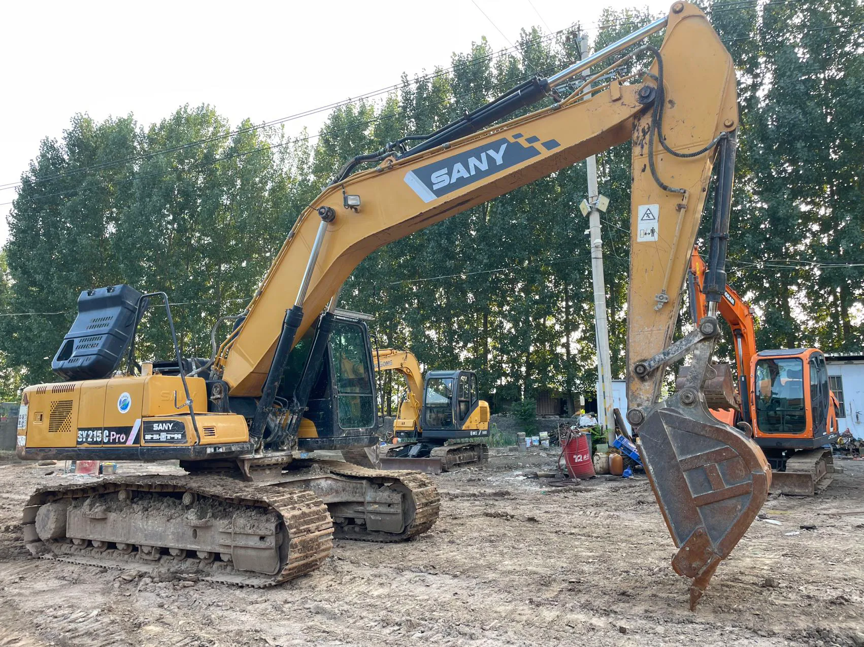 2020 used SANY 200 excavator - view 3