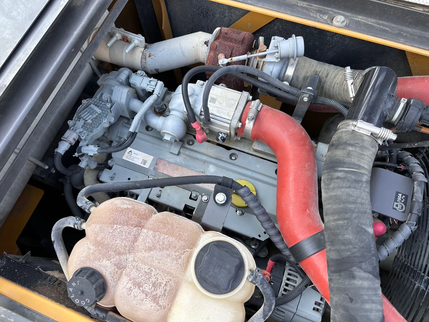 2021 used SDLG 135 excavator - view 11