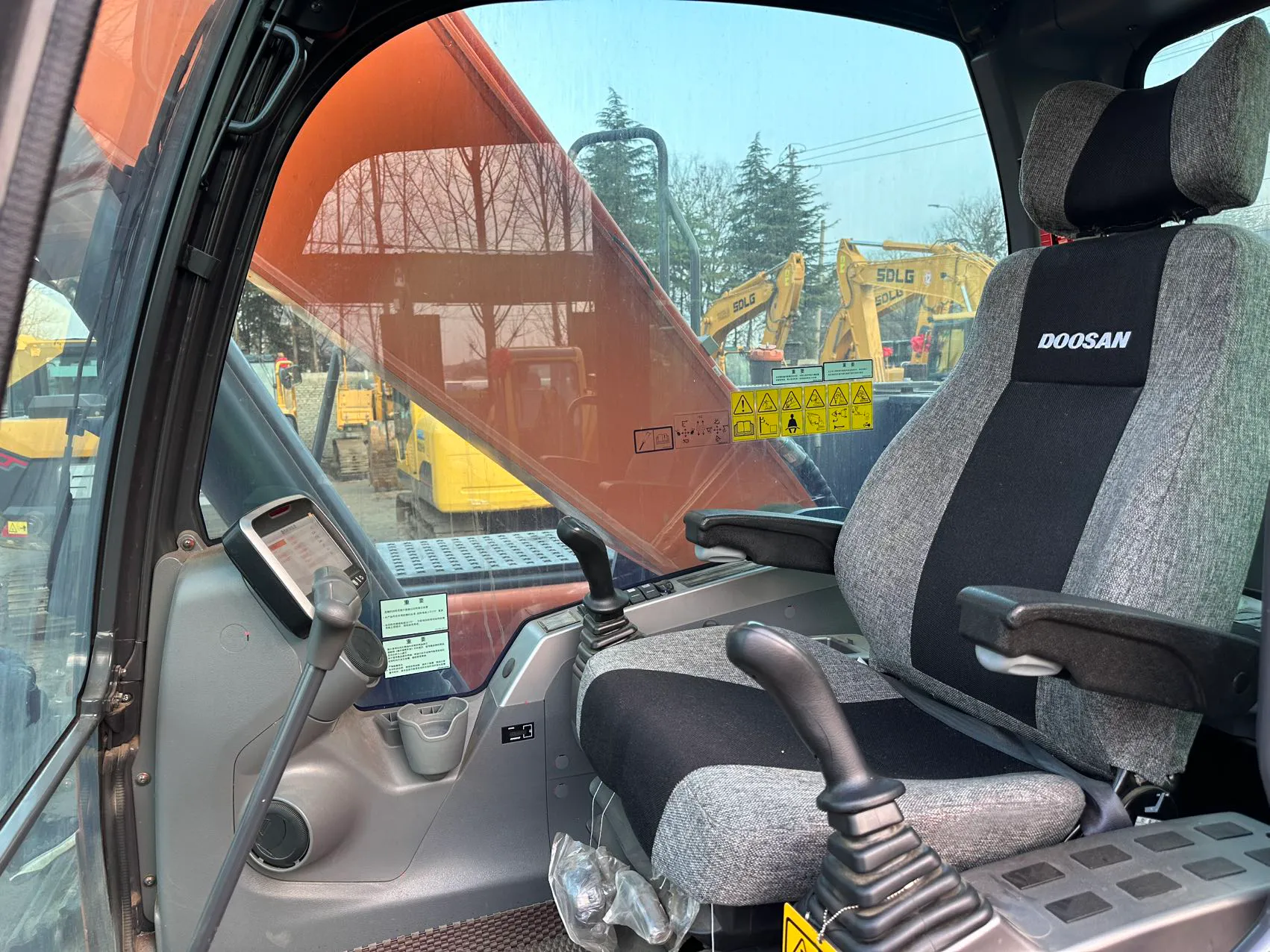 2021 used Doosan 200ACE excavator - view 16