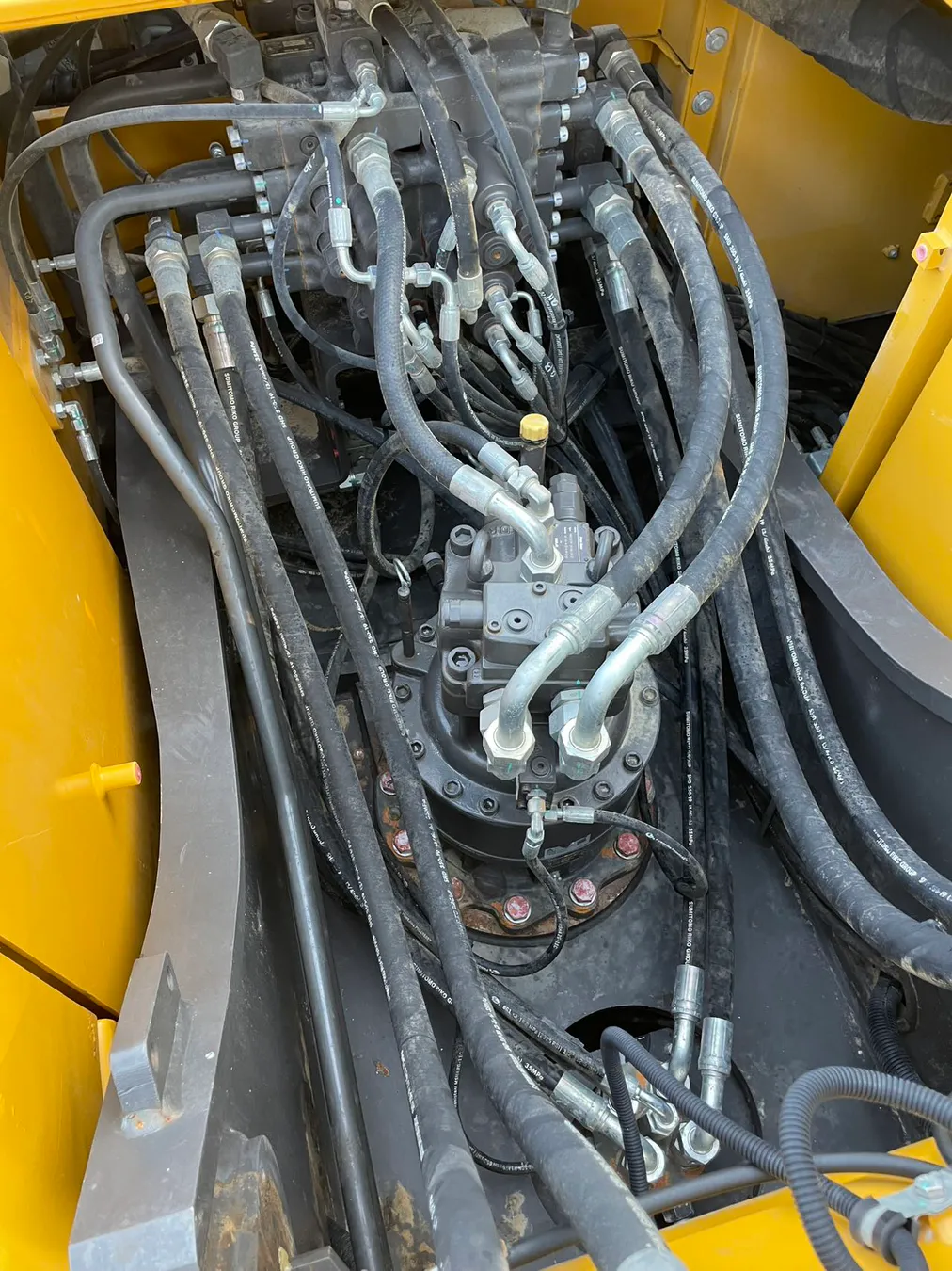 2021 used SDLG 205 excavator - view 11