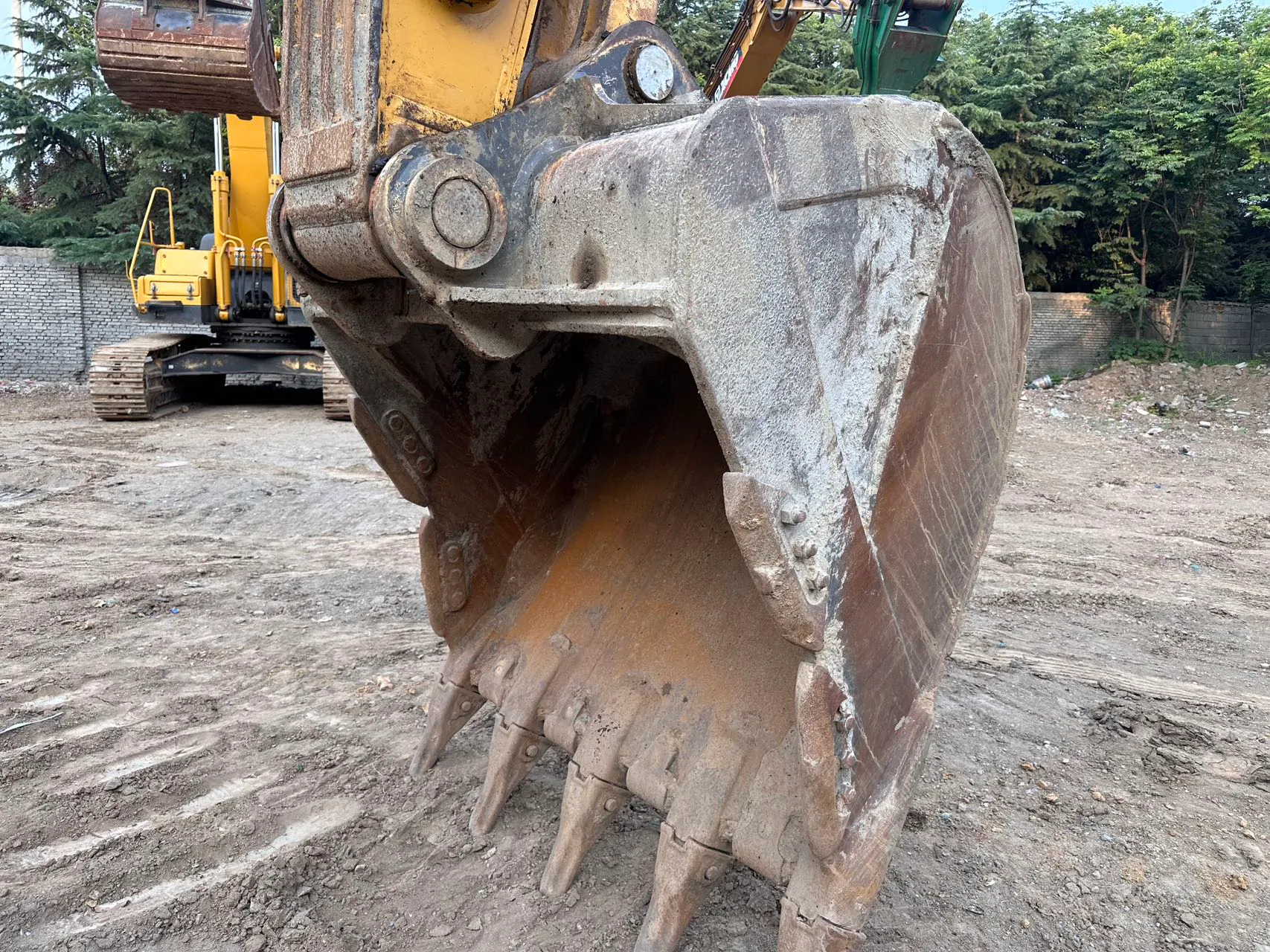 2022 used SDLG 360 Plus excavator - view 15