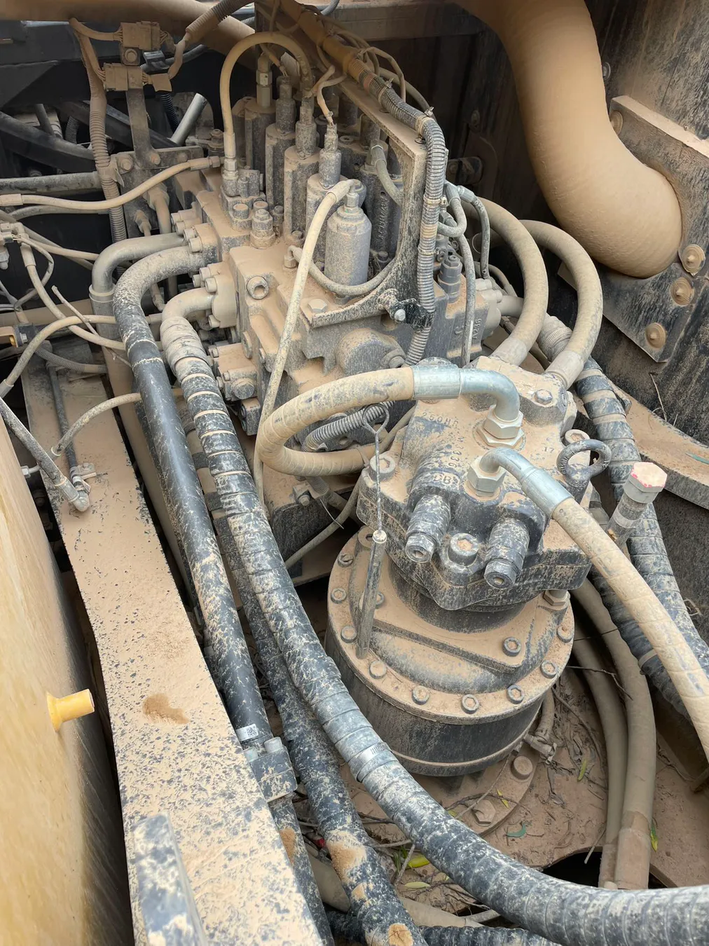 2023 used SDLG 375H excavator - view 10