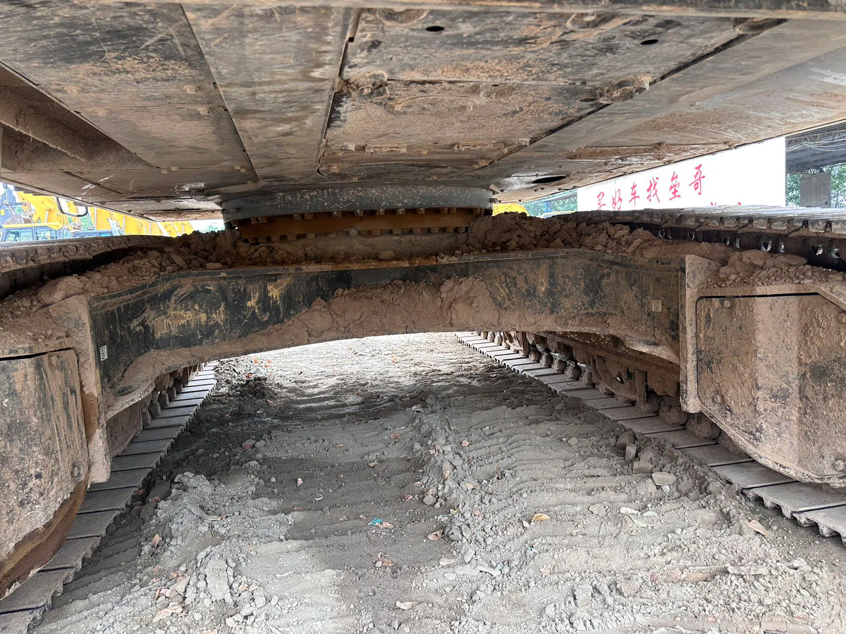2023 used SDLG 375H excavator - view 16