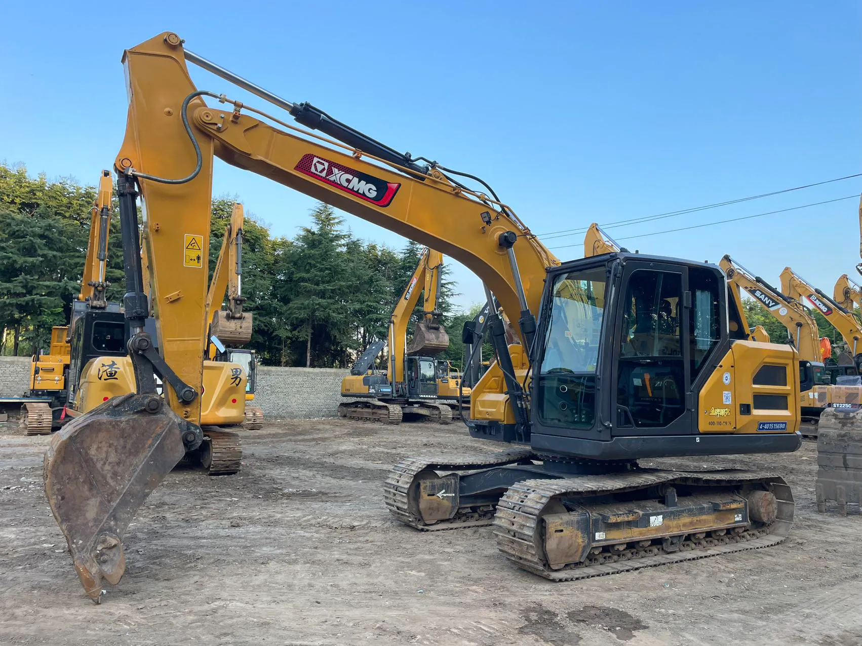 2025 used XCMG 135 excavator - view 1