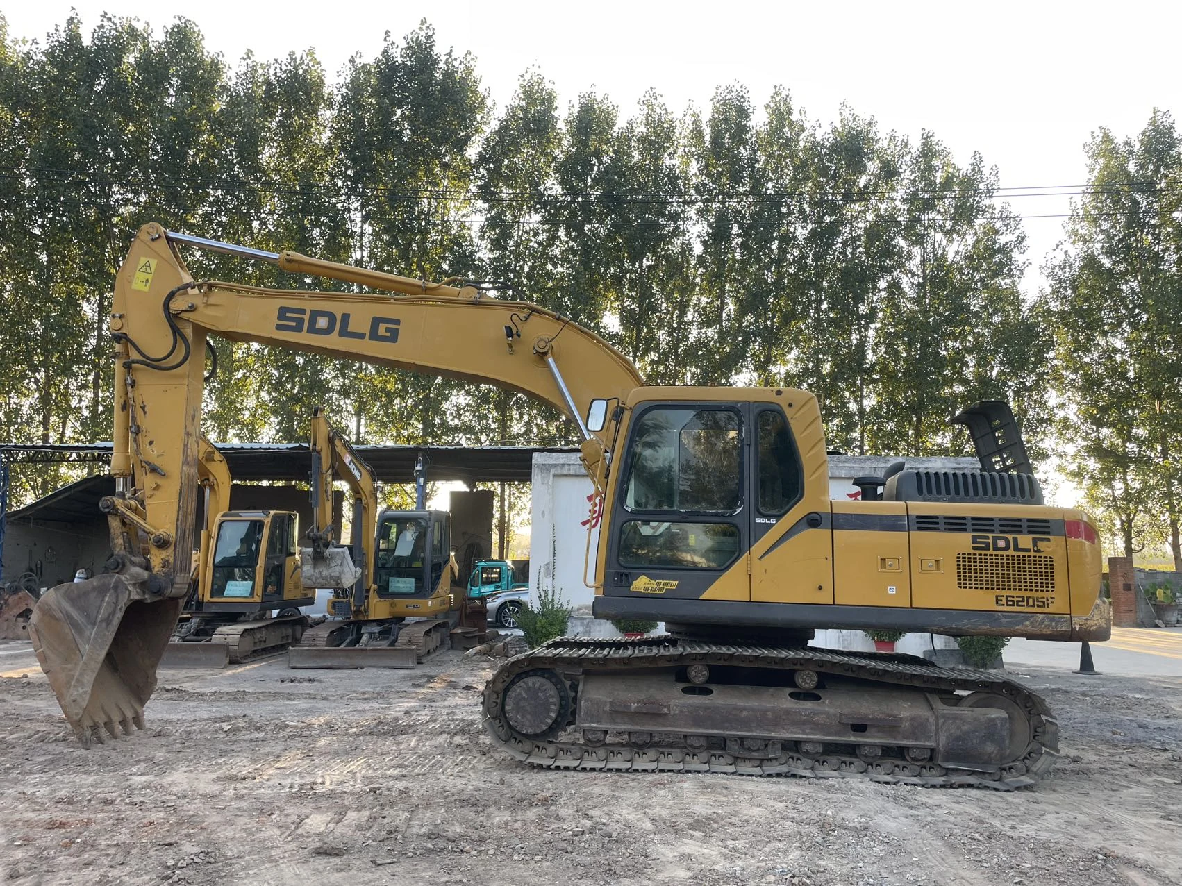 2019 used SDLG E6205F excavator - view 1