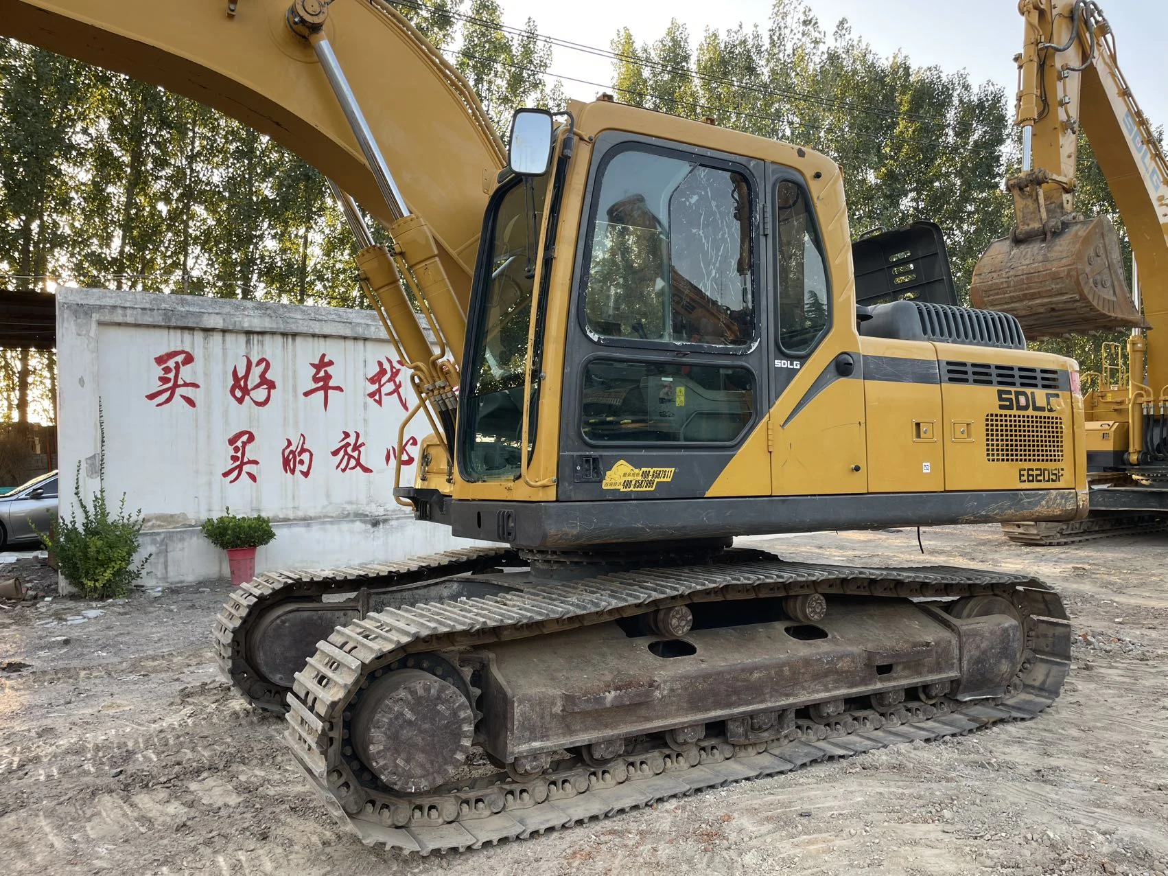 2019 used SDLG E6205F excavator - view 3