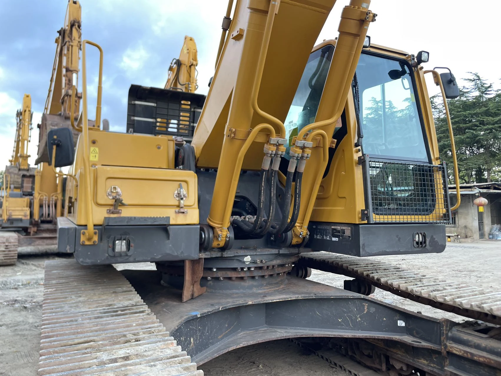 2021 used SDLG E6360F Plus excavator - view 4