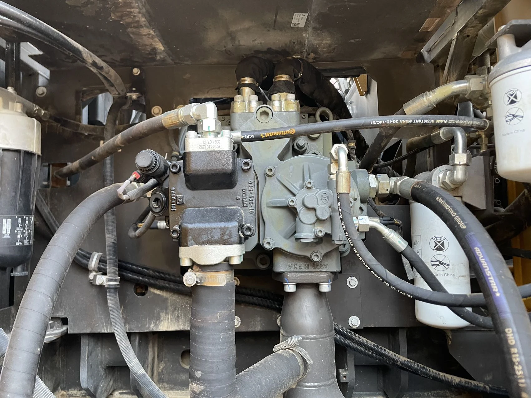 2025 used SDLG E6415H excavator - view 8